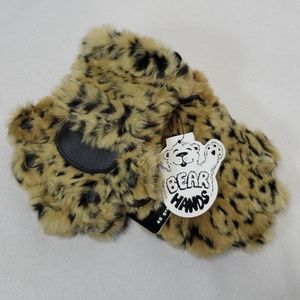5/$20 Kids Leopard Faux Fur Mittens S